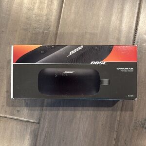 Bose Soundlink Flex Wireless Speaker (2nd gen)